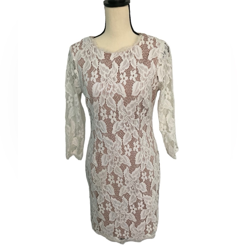 Adrianna Papell White Lace Overlay Shift Fully Lined Dress Sz 10 3/4 Sleeve